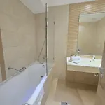 Larin * בוקרשט