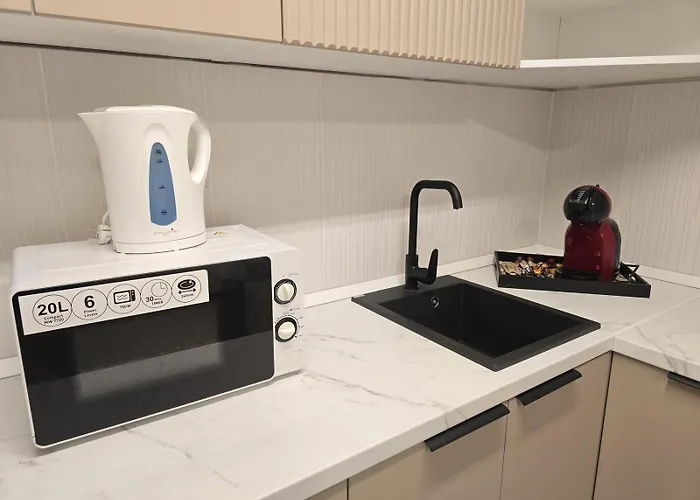 Larin * בוקרשט