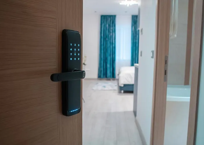 Апартаменти Larin Бухарест