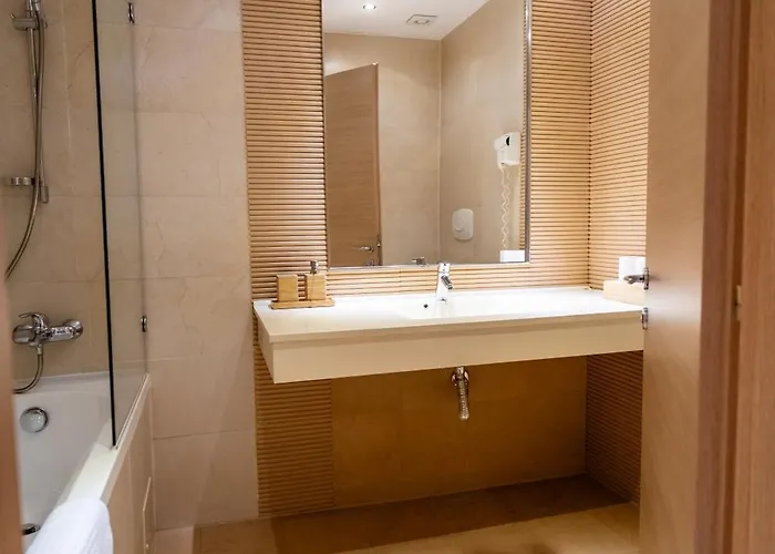 Апартаменти Larin *