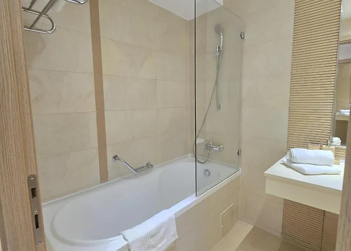 Apartment Larin